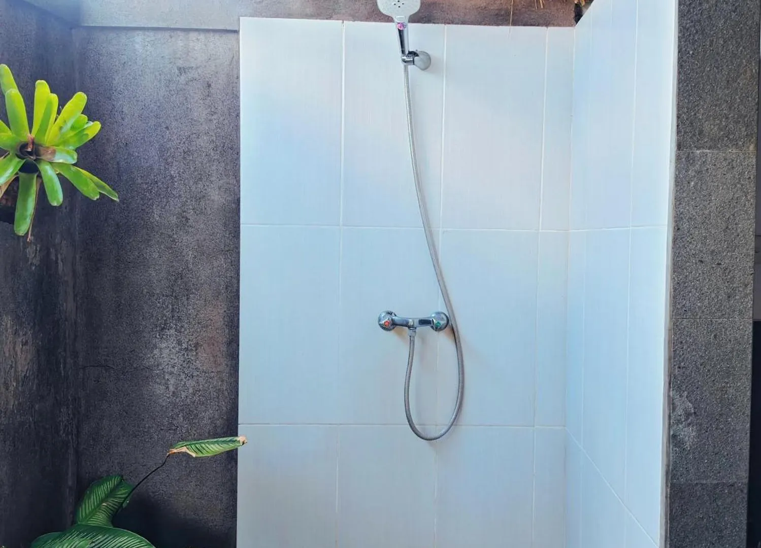 Female-Only Solowe Home Villa Ubud  Indonesia